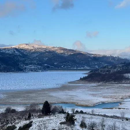 Apartment Turistico Casa Di Luca E Vale