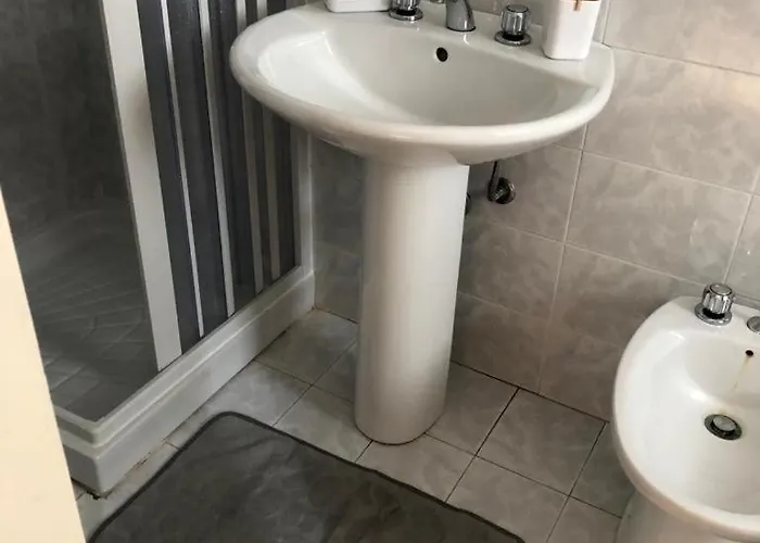 アパート Turistico Casa Di Luca E Vale カンポトスト